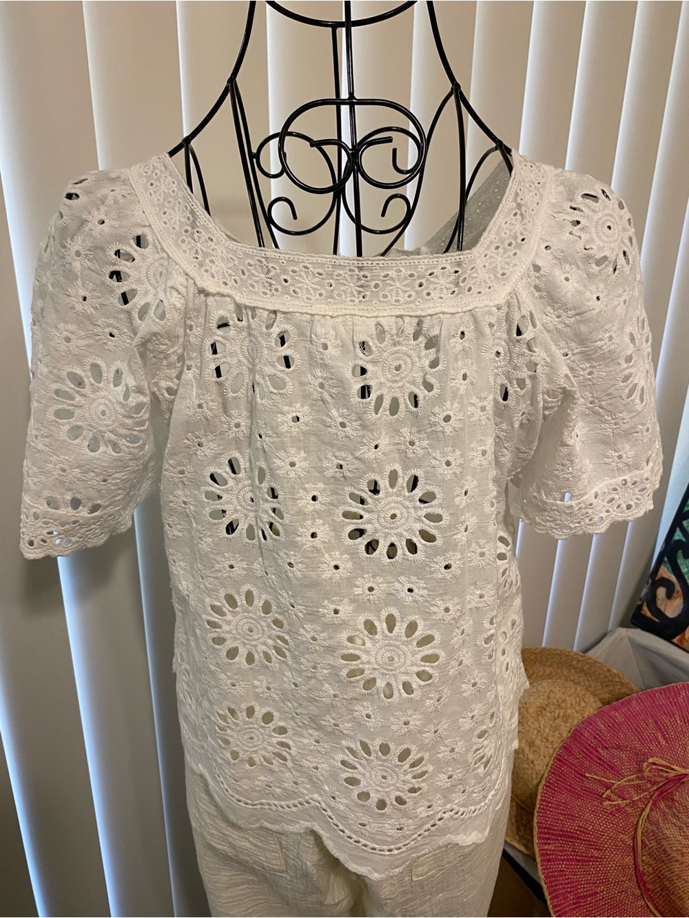 Ultra Pink  Daisy White Eyelet Peasant Top - Picture 11 of 11